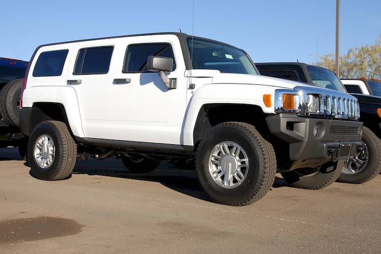 hummer dealership
