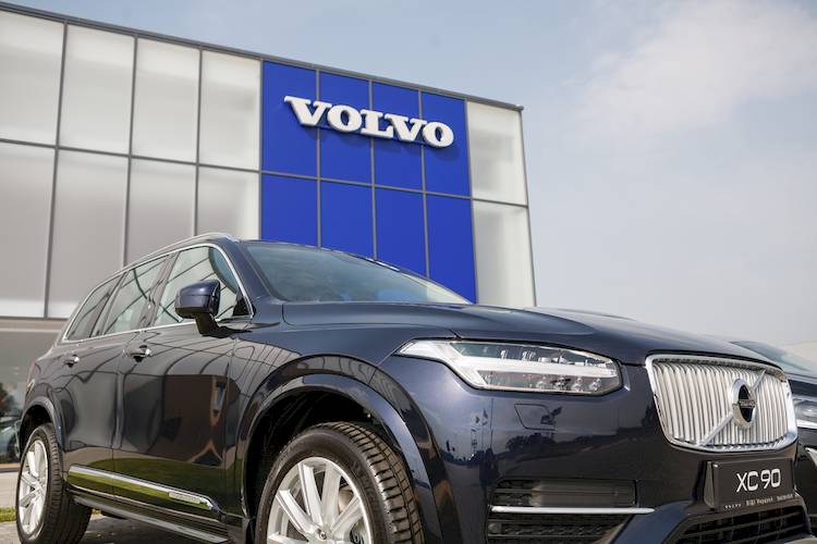 volvo dealership