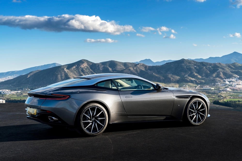aston martin db11