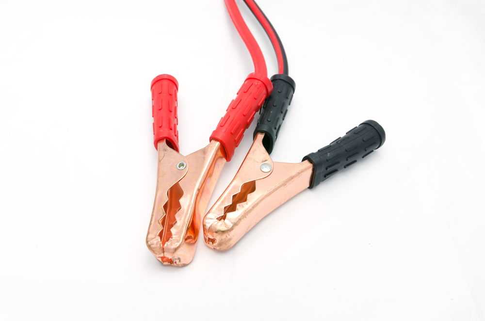 How do you hook up jumper cables